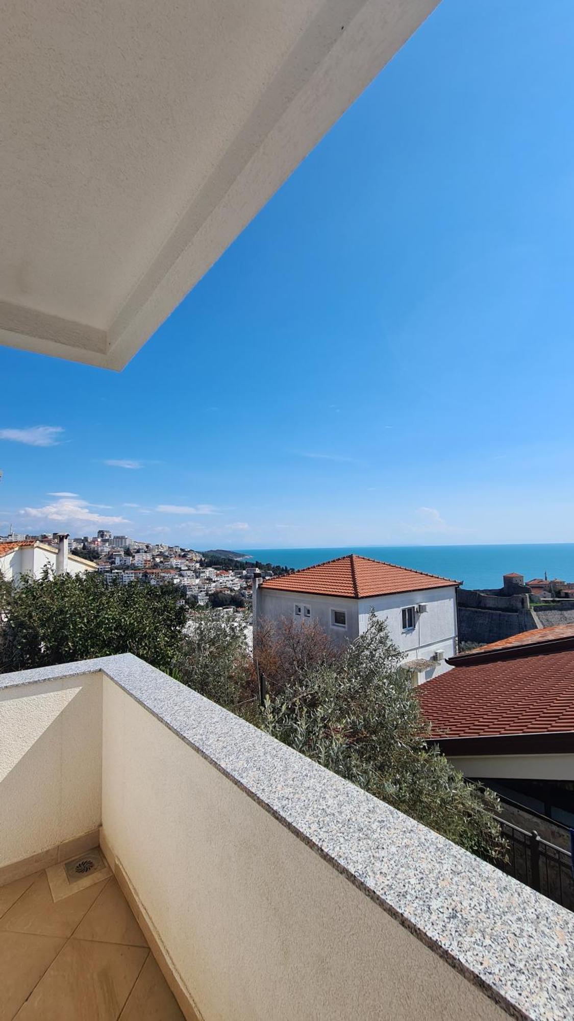 Apartments Mare Улцинь Екстер'єр фото
