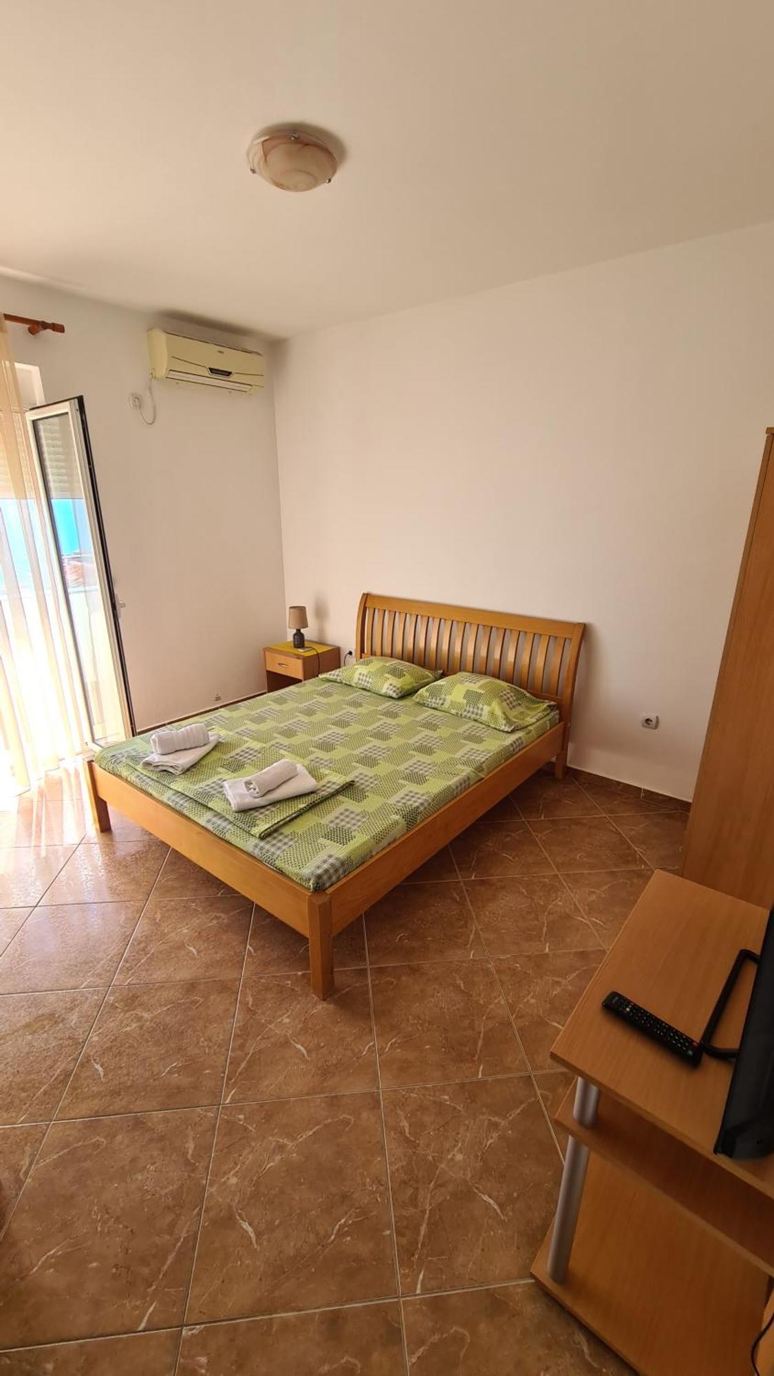 Apartments Mare Улцинь Екстер'єр фото