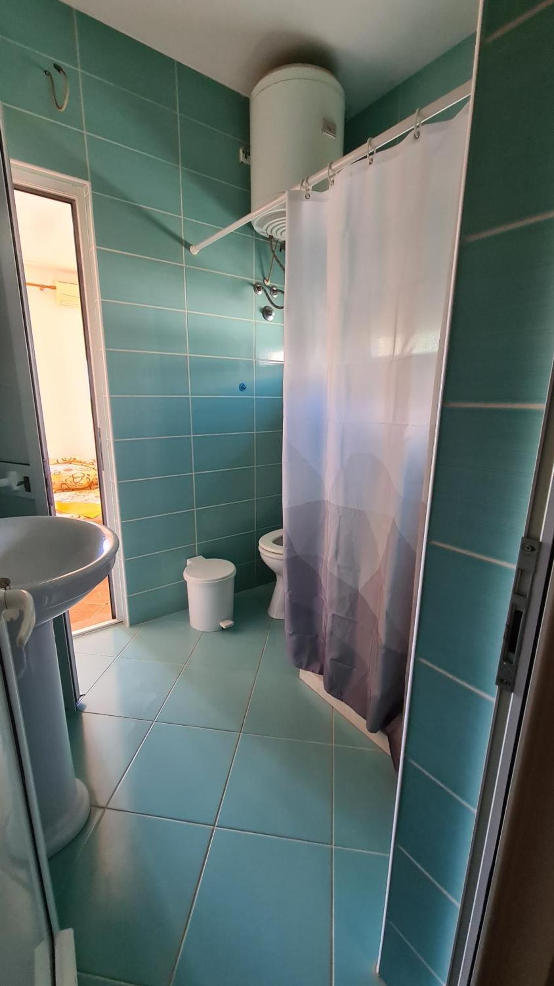 Apartments Mare Улцинь Екстер'єр фото